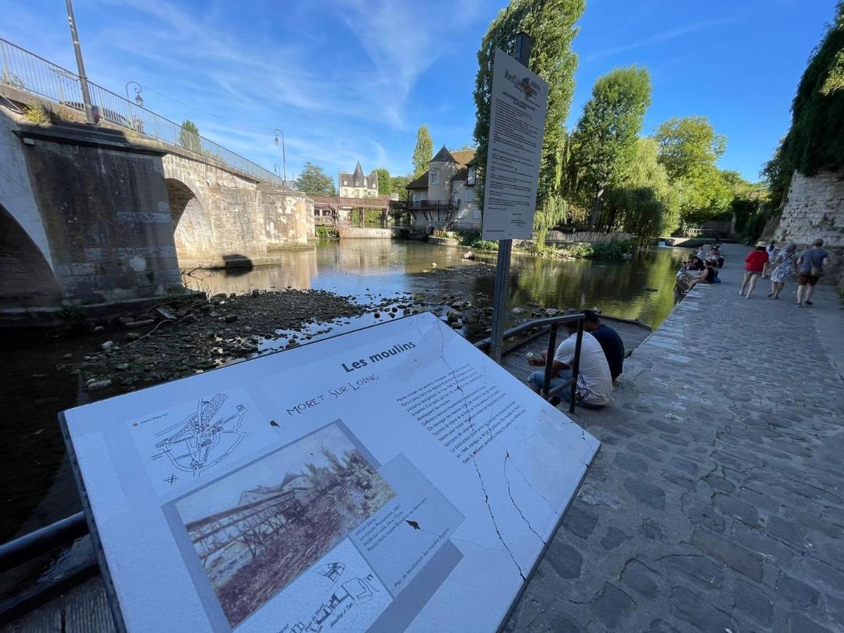 Les Pieds Dans L'Eau - Moret Centre Dış mekan fotoğraf